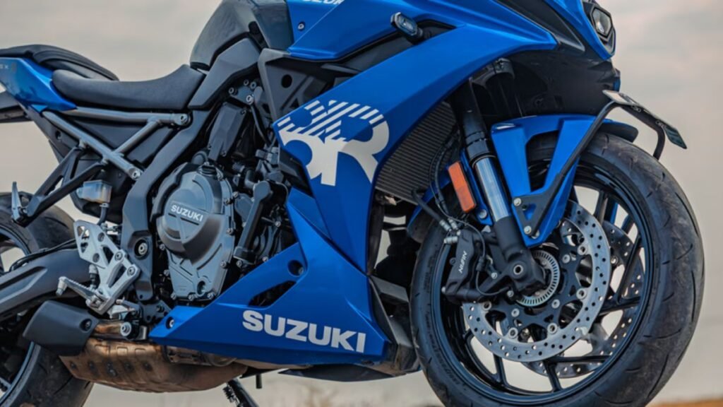 Suzuki GSX-8R 2026 Launched with Powerful Engine and Fully-Faired Sport Design